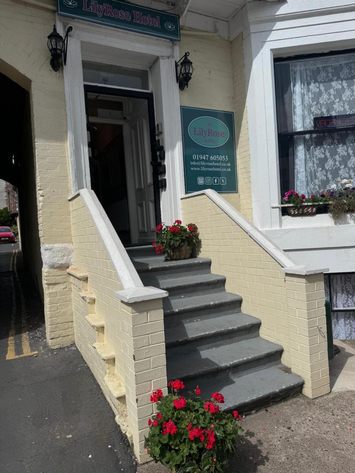 Lilyrose Hotel Whitby Kültér fotó